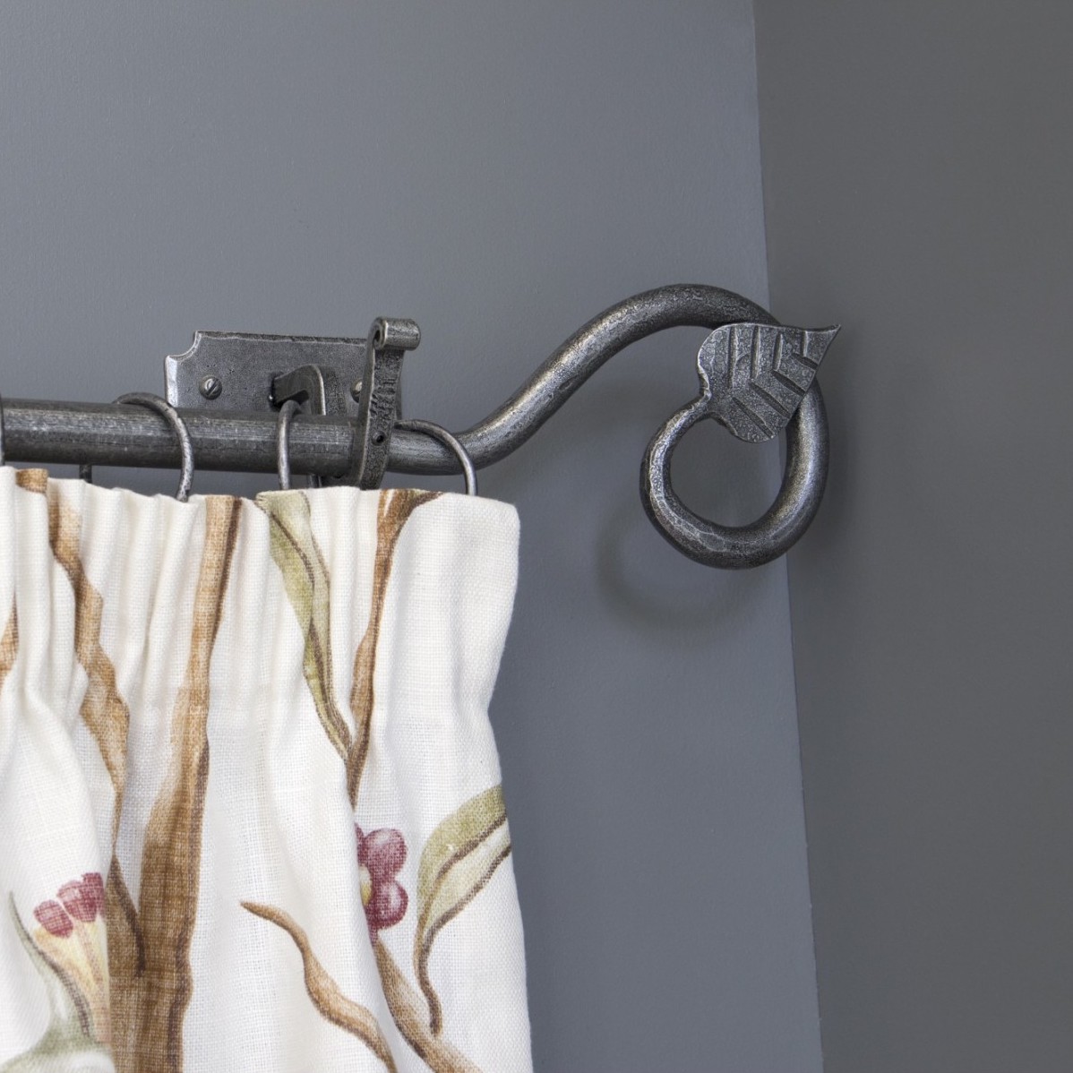 Curtain Poles & Accessories