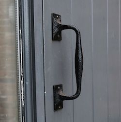 Kirkpatrick Pull Handles & Plates