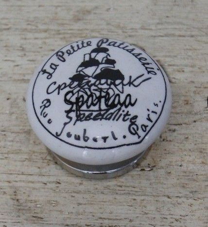 Cottingham - La Petite Patisserie Ceramic Cupboard Knob - Porcelain White