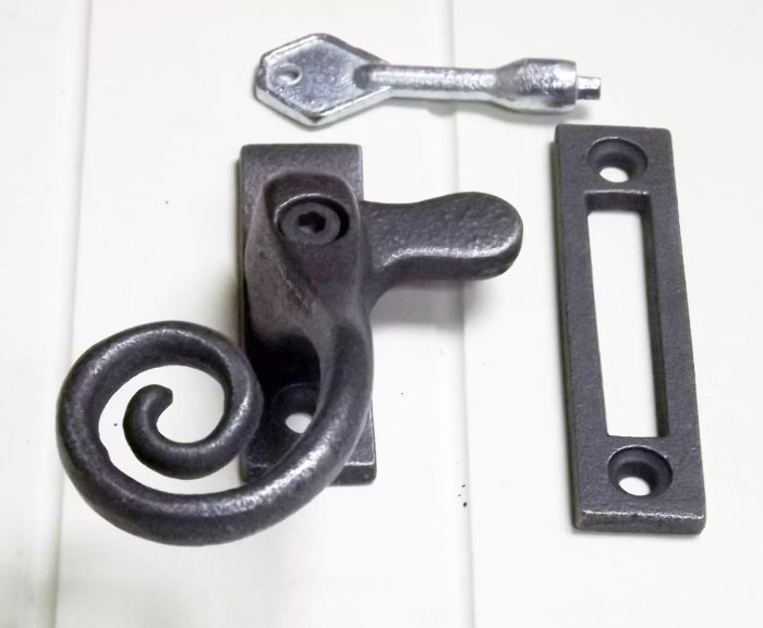 Dartington Steel Monkey Tail Window Lockable Fastener