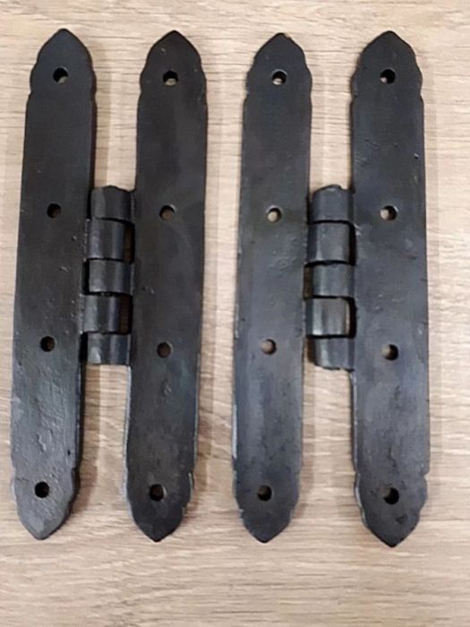 Dartington Steel Door H Hinges Waxed