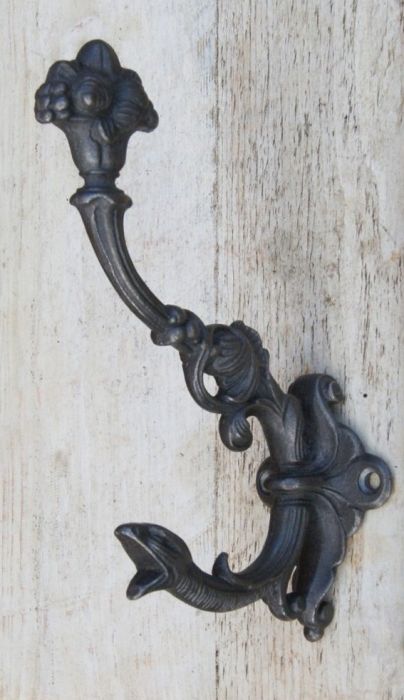 Cottingham - Decorative Snake Coat Hook - Antique Iron 