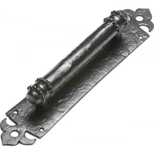 Kirkpatrick Large Pull Handle On Tudor Backplate - Black Antique