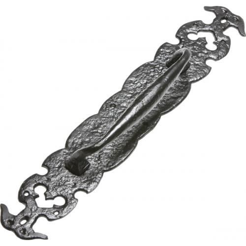 Kirkpatrick Pull Handle On Backplate - Black Antique - Backplate 444mm