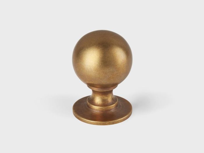Armac Martin Cotswold Round Cupboard Knob