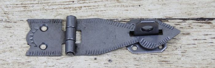Cottingham - Arrowhead Hasp and Staple - Antique Iron