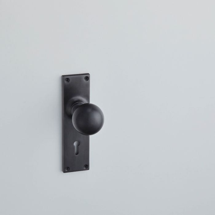 Croft Hardware Ball Door Knob on Backplate - Pair