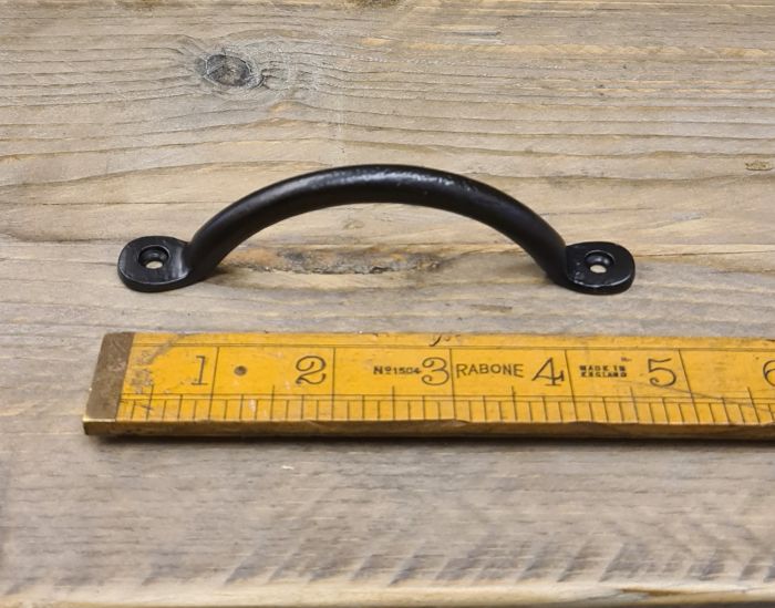 Cottingham Penny End Cast Iron Bow Handle SEB.120