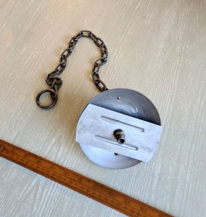 Cottingham Flat Ceiling Mounted Light Bracket with Chain