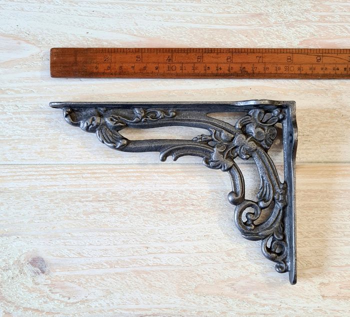 Cottingham - Victorian Flower Shelf Bracket - Antique Iron