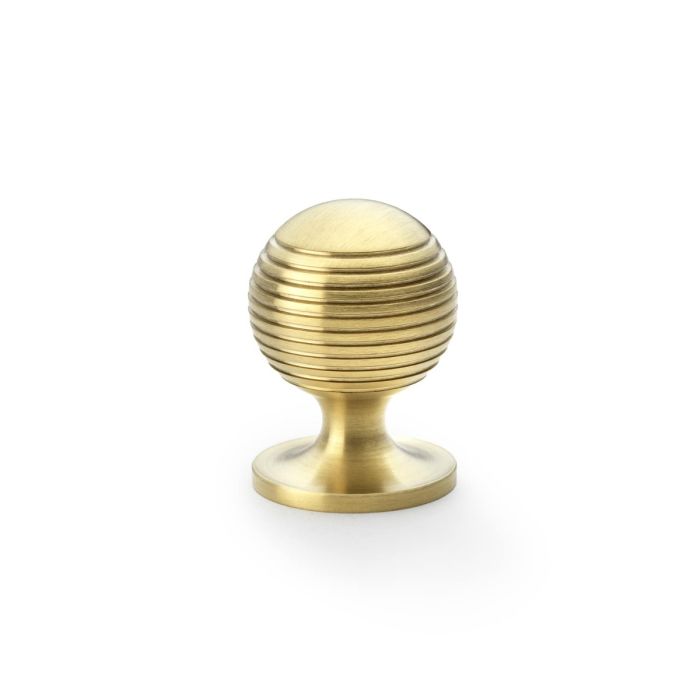 Alexander and Wilks Caesar Cupboard Knob on Round Rose