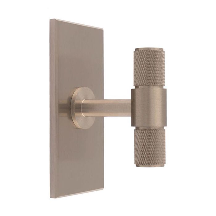 Carlisle Brass Knurled T-bar Cupboard Knob on Rectangular Backplate
