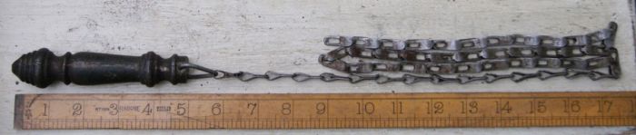 Cottingham - Toilet Pull with Chain - Antique Iron - 1m Chain 