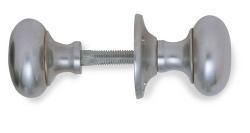 Carlisle Brass - Classical Mushroom Rim Door Knob - Satin Chrome