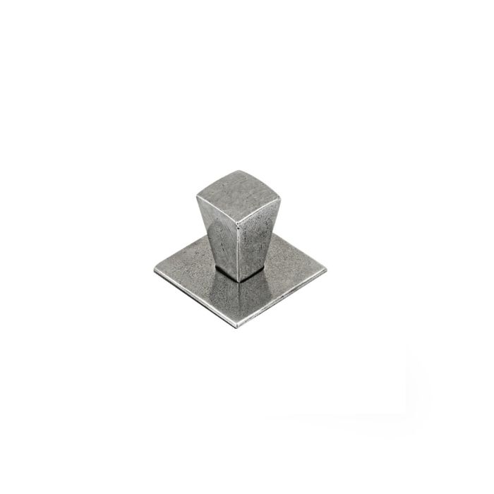 Finesse Taper Cupboard Knob