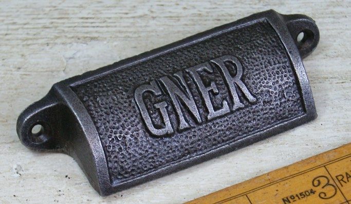 Cottingham - GNER Cup Handle - Antique Iron