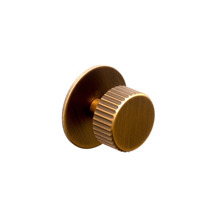 Second Nature Arden Reeded Cupboard Knob on Backplate