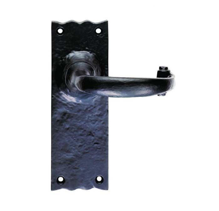 Ludlow Foundries Traditional Door Handle on Backplate - Pair