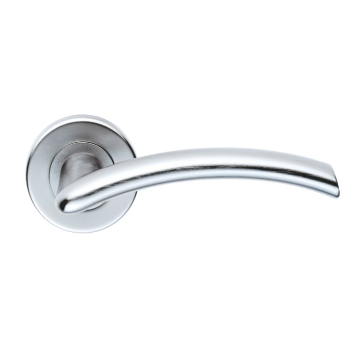 Serozzetta Tres Door Handle on Rose - Pair